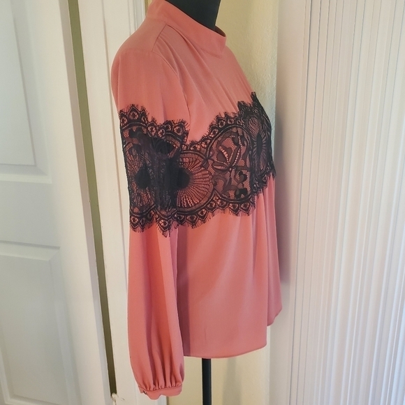 Lace detailed pink Blouse XS - Picture 3 of 10